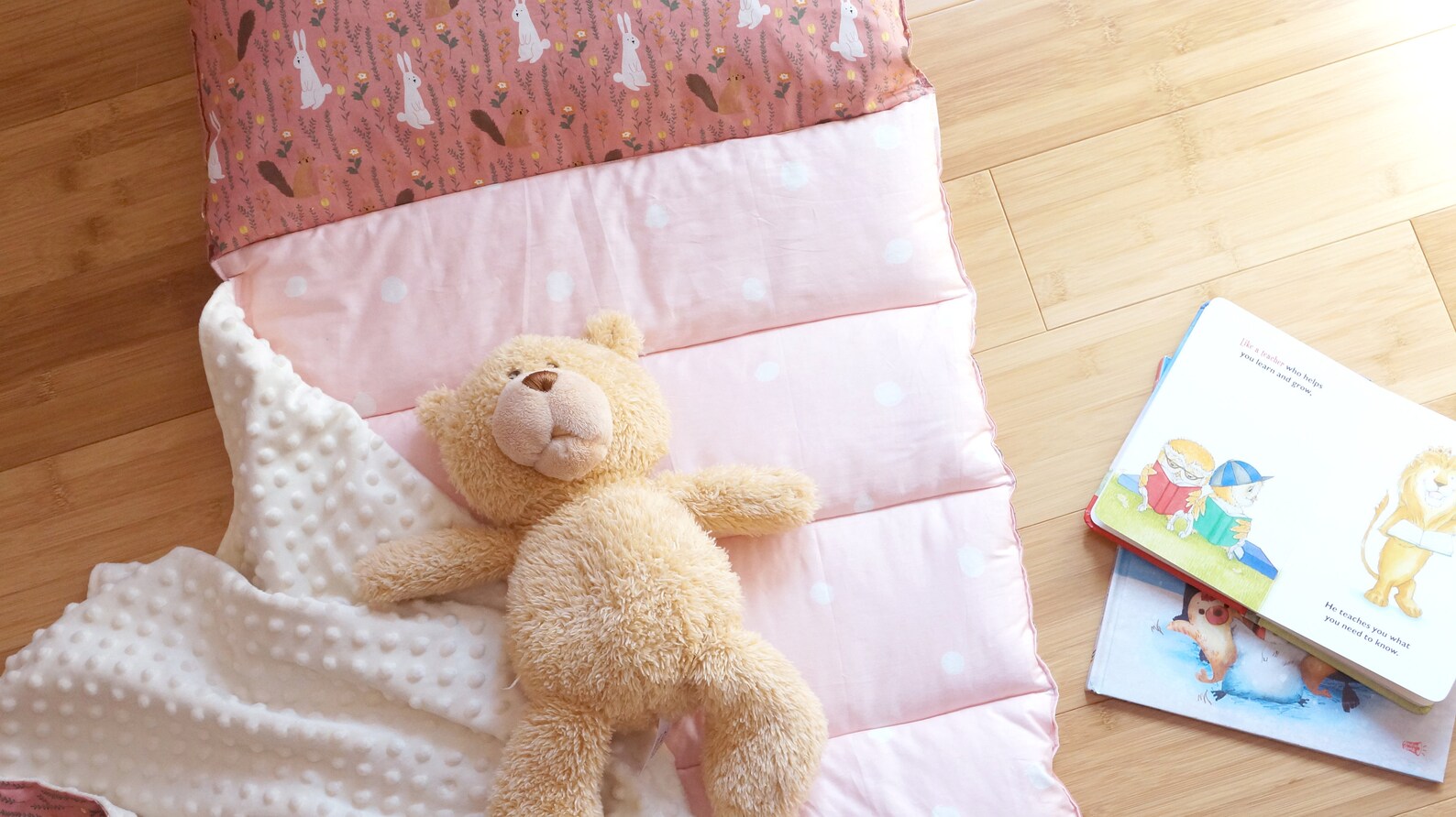 Kids Sleeping Bag, Rabbit Preschool Nap Mat With Pillow and Blanket