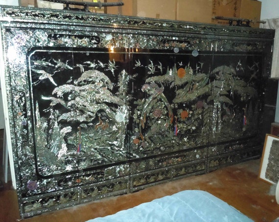 Korean Black Lacquer Mother of Pearl Wardrobe, 1000 Cranes, 3 