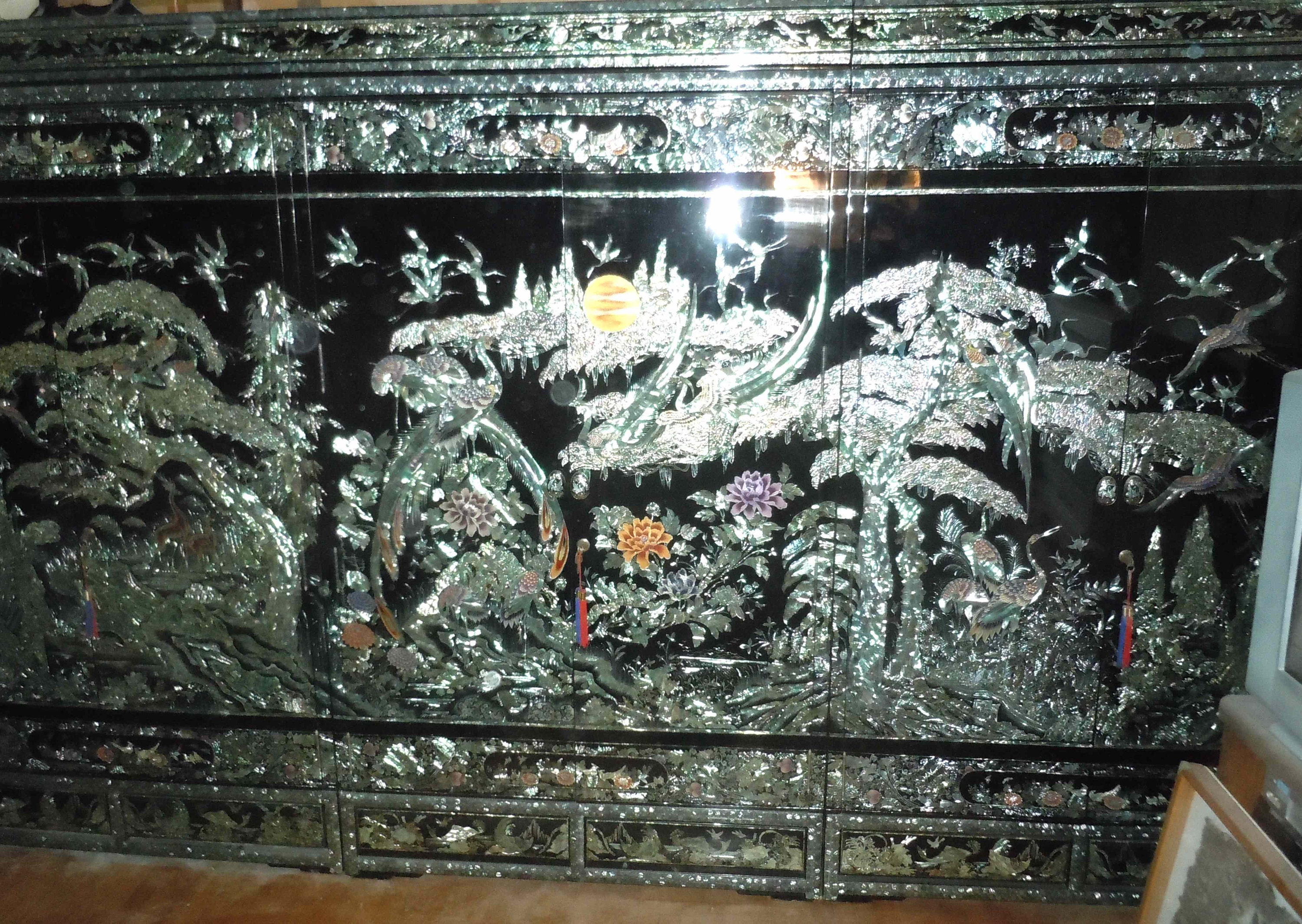 Korean Black Lacquer Mother of Pearl Wardrobe, 1000 Cranes, 3 