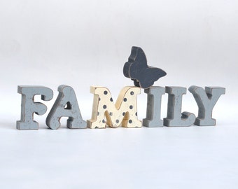 Family sign free standing Letters, home decor gifts