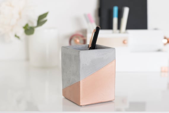 Concrete Pen Holder| Desk Accessories| Office Decor| Planter| Concrete| Desk organizer