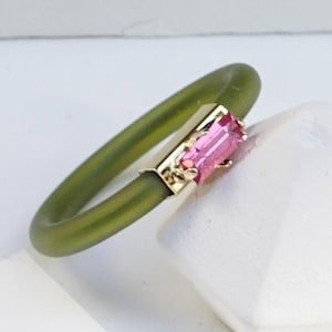 女性用シリコンリング、クリスタル付きシリコンリング、オリーブシリコンリング、ラバー製結婚指輪、重ね付け可能なシリコンリング、婚約指輪