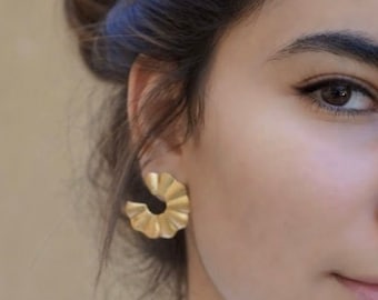 Gold Modern Earrings, Gold Earrings Women, Minimalist Earrings Gold, Modernist Gold Hoops, Gold Circle Earrings,Gold Earrings For Women