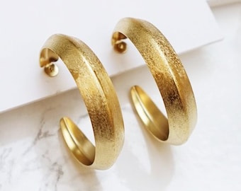 Thick Gold Hoops, Wide Earrings Hoop, Big Hoops, Gold Chunky Hoop Earring, Large Hoops Earrings, Modern Hoop, Modernist Earrings For Women