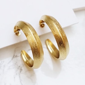 Thick Gold Hoops, Wide Earrings Hoop, Big Hoops, Gold Chunky Hoop Earring, Large Hoops Earrings, Modern Hoop, Modernist Earrings For Women
