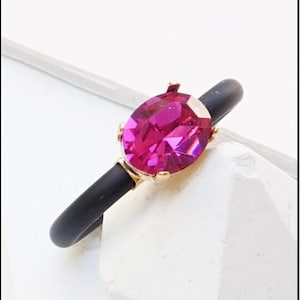 Kautschukring für Frauen, Silikonringe Frauen, Rosa Ring, Breiter Ring, Ovale Ringe, Solitärring, Cocktailring, Silikonsteinring