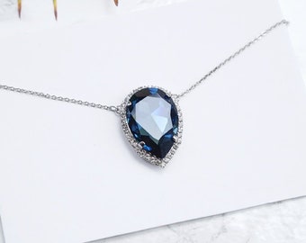 Blauwe steen hanger ketting, druppelvormige hanger ketting, bruiloft ketting, jubileumcadeau, bruidsmeisje ketting, blauwe halo hanger ketting