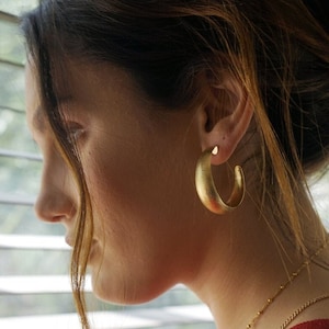 Aros gruesos, pendientes gruesos, aros gruesos de oro, pendientes gruesos de oro, aro ancho, pendiente de círculo grande, aros anchos de oro