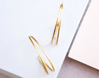 Gold Modern Earrings, Minimalist Gold Earrings, Gold Hoops Earrings, Modernist Gold Hoops, Gold Circle Earrings, Gold Women Modern Earrings