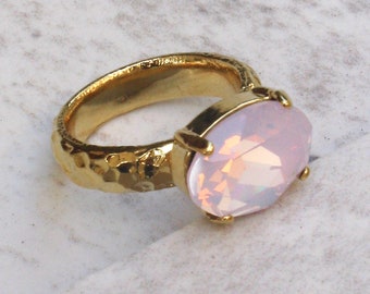 Pink Stone Ring, Cocktail Rings For Women, Pink Crystal Ring, Opal Stone Ring, Chunky Ring, Pink Oval Rings, Stacking Rings,Opal Stone Ring