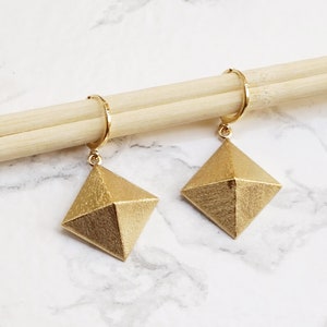 Gold geometric earrings Clearance