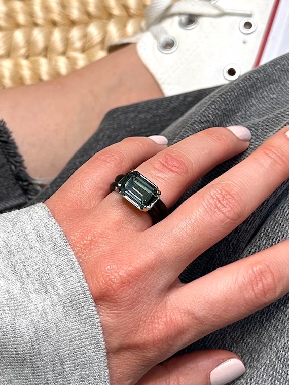 Silicone engagement ring with best sale stone
