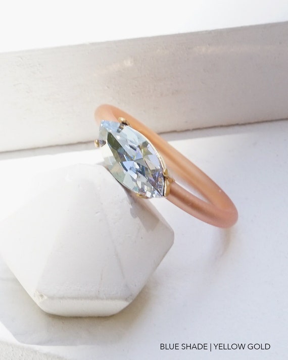 Silicone ring with diamond deals