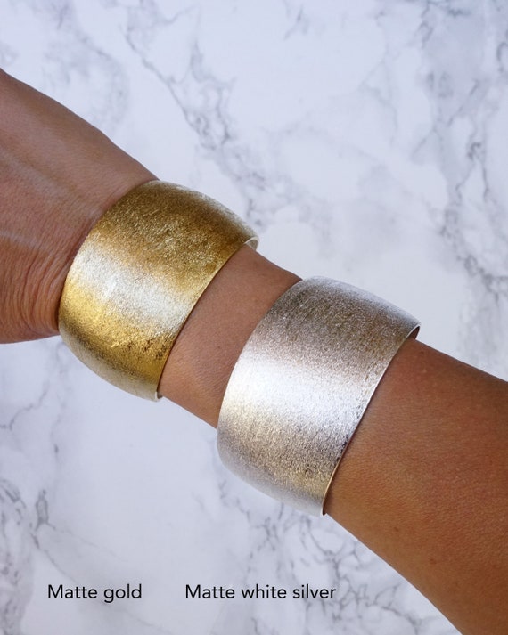 Large Gold Ring Genuine Leather Bracelet | Giving Bracelets