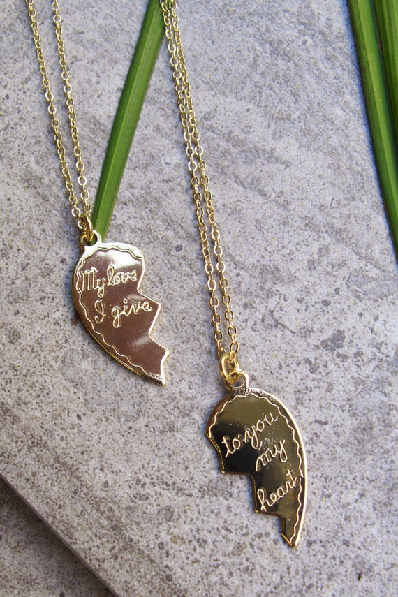 To My Girlfriend We are Connecte Delicate Heart Necklace - Express Your  Love Gifts