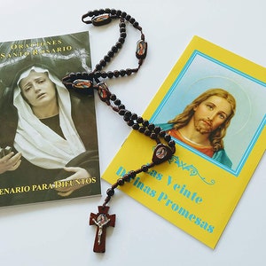 Libro de Las Veinte Divinas Promesas y libro de Oraciones de Santo Rosario, Novenario para Difuntos y Rosario de la Virgen de