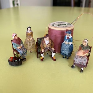 Quarter scale French 18th century dollhouse family and servants