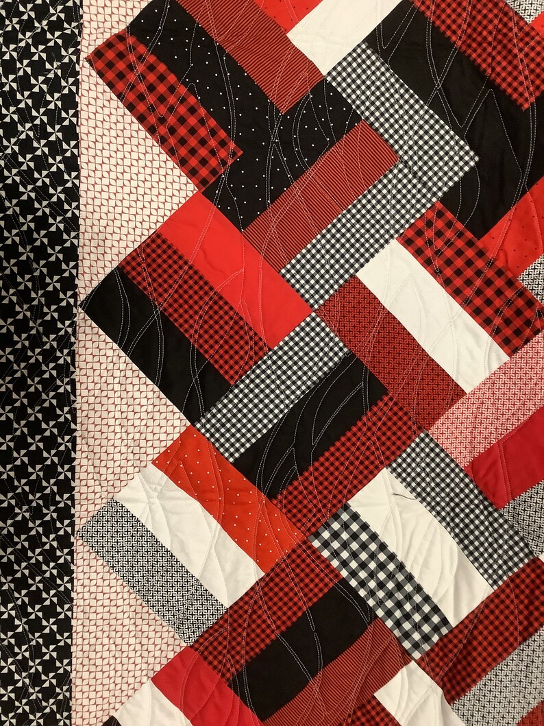 Red, White and Black Quilt - Etsy