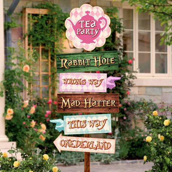 Alice in Wonderland Party Signs