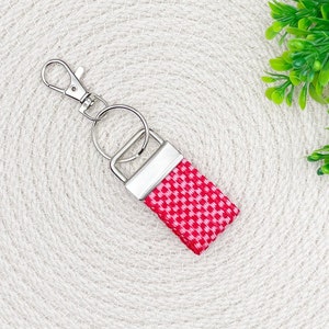 Pocket key chain, red, pink