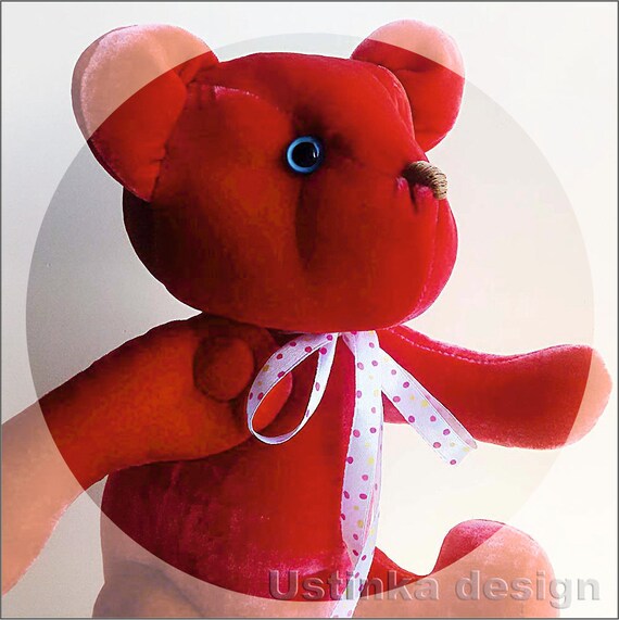 nounours rouge