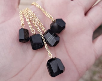 Black Tourmaline necklace, Minimalist jewelry, wirewrapped jewelry