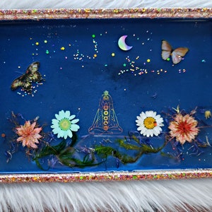 Resin tray, trinket tray, jewelry tray, perfume tray, breakfast tray