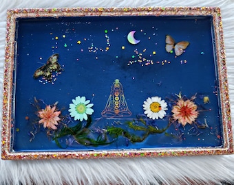 Handmade Resin Trinket Tray, Pressed Flowers and Butterflies, jewelry tray