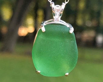 Japanese Sea glass, Perfect Bottleneck Green Sea Glass Sterling Silver Pendant, Sea Glass Jewelry, Seaglass Necklace, Beach Glass Necklace