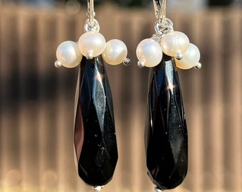 Natural Black Onyx Teardrop Earrings, Sterling Silver, Onyx Dangle Earrings, Pearls Earrings, Bridesmaids Gifts, Gifts for women