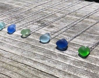 Petite Sea Glass Necklace, 6+ Colors Beach Glass Necklace, Sea Glass Pendant Jewelry, Simple Sea Glass Necklace, Boho Necklace, Gift for He