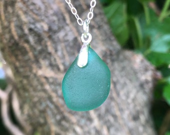 Sea Glass Necklace  6+ Colors Beach Glass Necklace, Sea Glass Pendant Jewelry, Simple Sea Glass Necklace, Boho Necklace, Gift for Her Friend