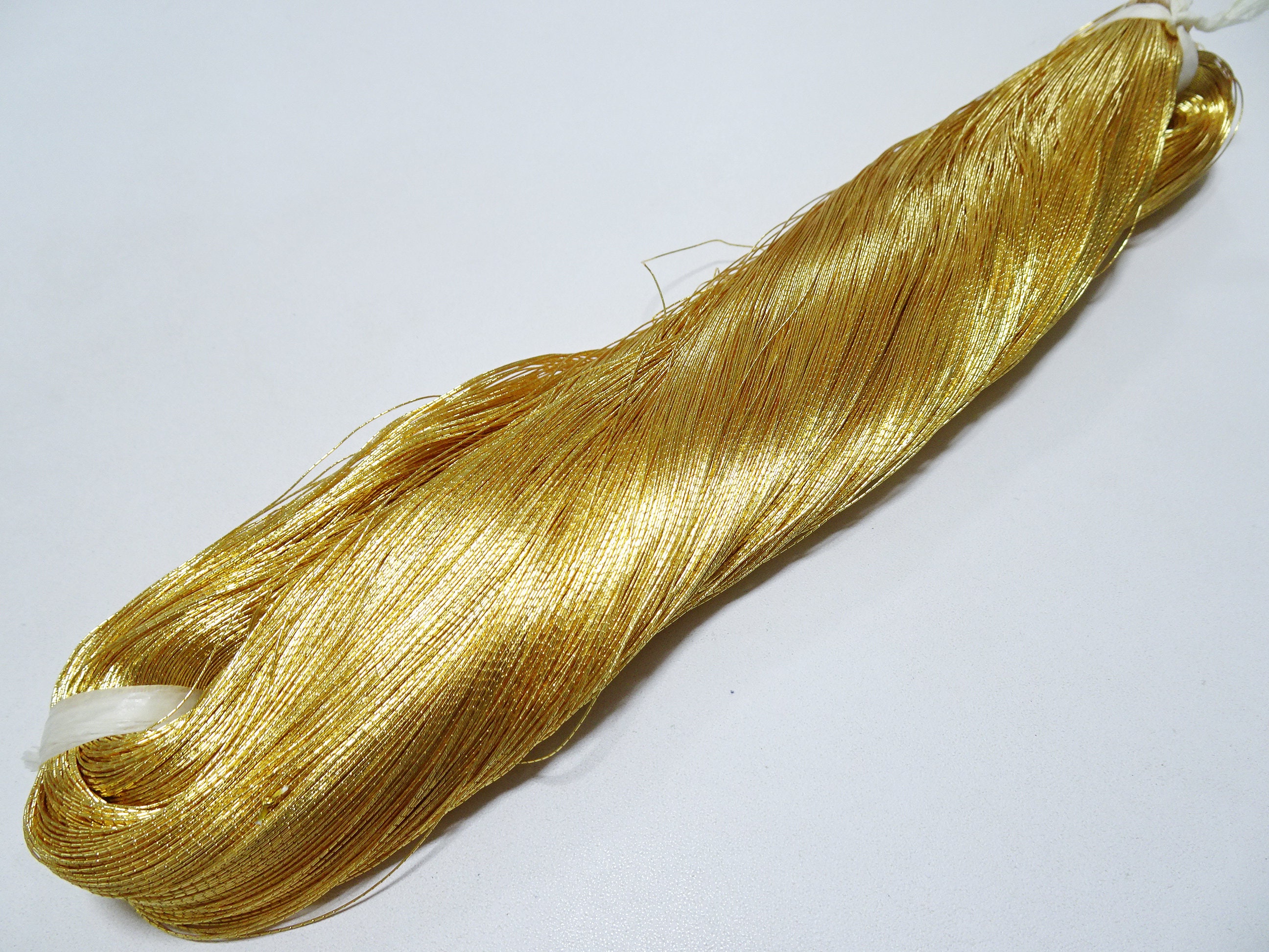 Japanese Vintage Superb Gold Leaf Thread 423 Embroidery 1000M 0.35