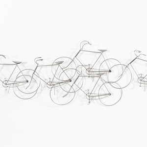 C. Sculpture en vélo Jere