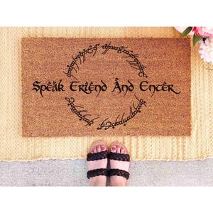 Speak Friend Doormat: Funny Entry Mat (Latex, Coir)