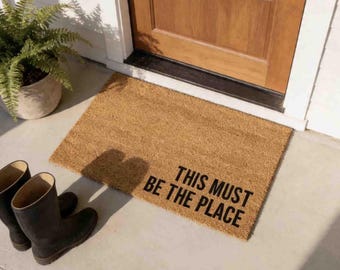 This Must Be The Place Doormat: Funny Welcome Mat (Coir, Latex)