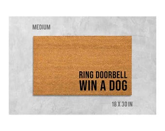 Dog Door Mat: Funny Ring Doorbell Saying (Coir, Latex)