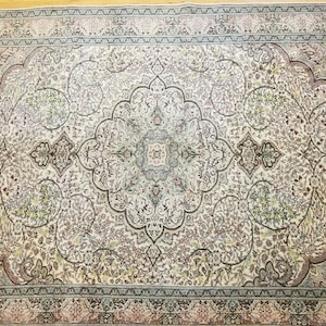Intricately Detailed 1930-1940s Turkish Hereke Rug 6'9" x 10'2"