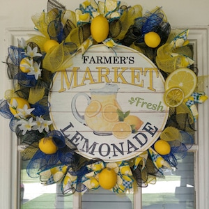 Lemonade Floral Wreath  Summer Lemonade Wreath. Lemonade Kitchen Decor