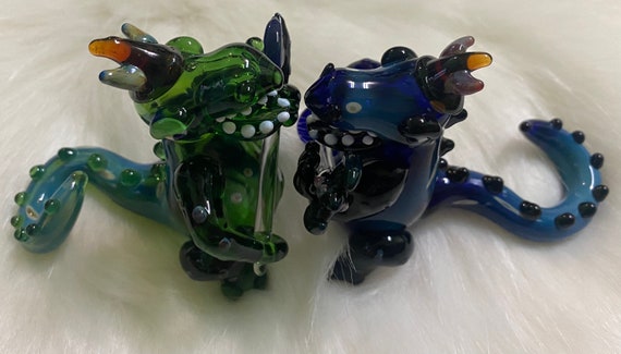 Dragon Warrior WuuThrad Battle Axe Glass Hand Pipe, High Quality Pipe, Collectable Pipe, Gift Pipe