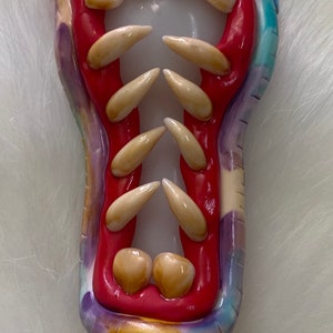 Monster Teeth Eye Glass  Hand Pipe, Glow in the Dark Pipe