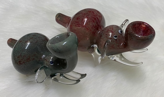 Tusk Elephant Bowl Glass Hand Pipe