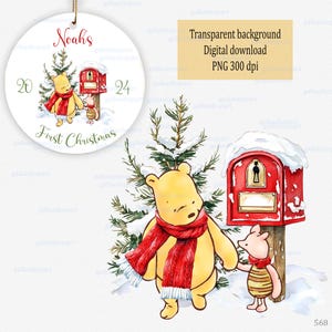 Winnie the Pooh y Piglet clásicos junto a un pino y un buzón rojo: imagen PNG para adorno navideño, escena invernal con un oso cerdo vintage