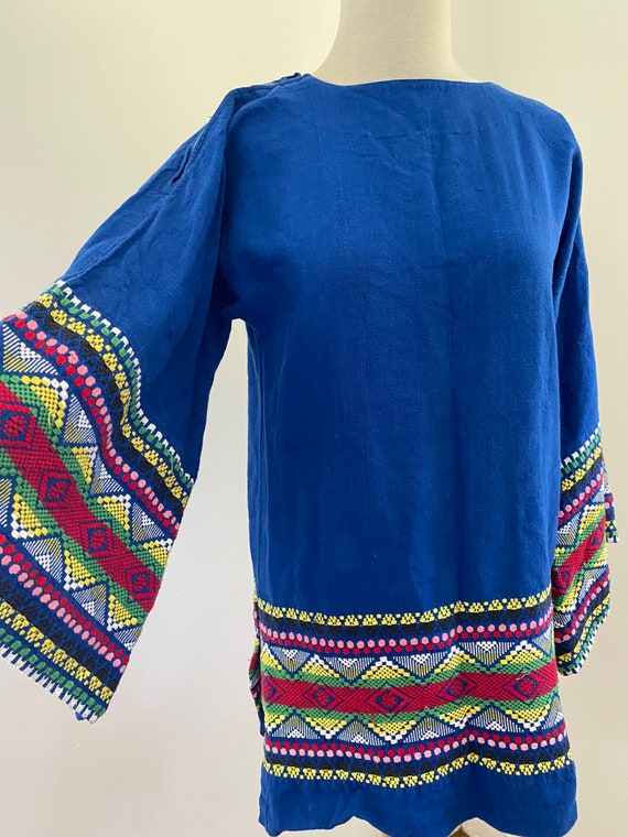 Vintage 70’s Embroidered Bell Sleeve Tunic