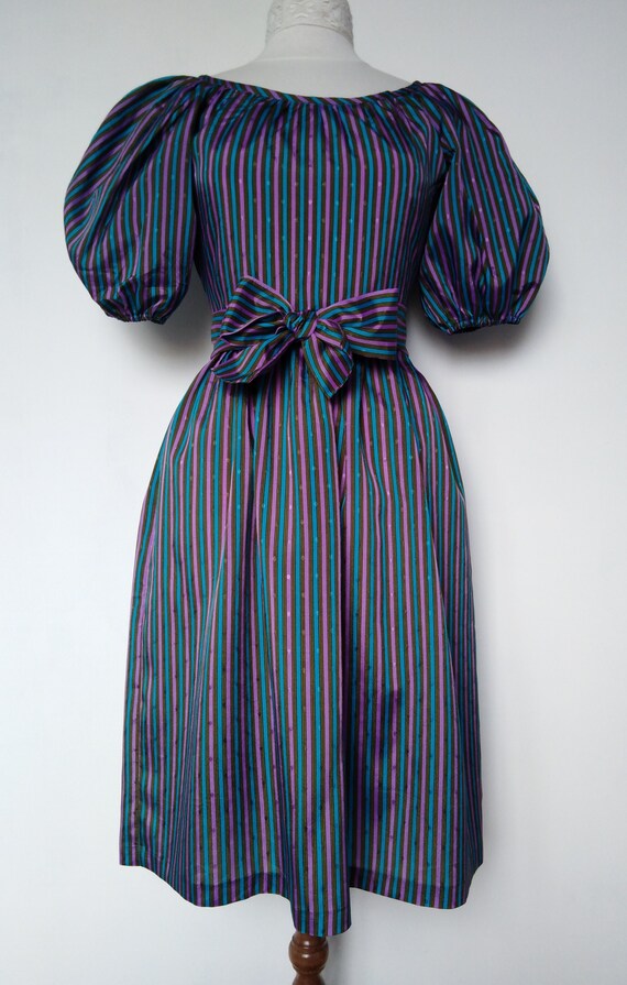 Vintage 1980's - Chic dress sleeves balloon printe
