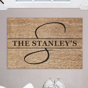 Classic Family Name Doormat / Surname Door Mat / Family Name Design / Custom Doormat / Last Name / Personalized / Wedding Gift / Anniversary