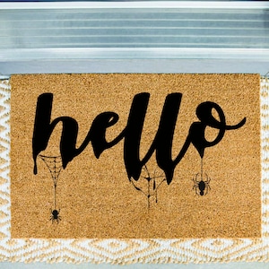 Spider Hello Doormat, Scary Welcome Mat, Creepy Front Door Mat, Spider Doormat, Halloween Outdoor Mat, Halloween Doormat, Fall Welcome Mat