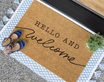 Hello and Welcome Doormat / Welcome Mat / Welcome Mat / Front Porch Decor / Wedding Gift / Housewarming Gift / Birthday Gift / Custom Mat
