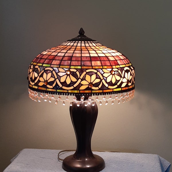 Stained Glass Lamp - Geometric and Floral Theme - Table Lamp