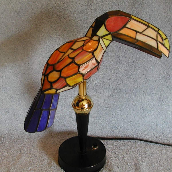 Stained Glass Lamp - Toucan - Tropical Bird